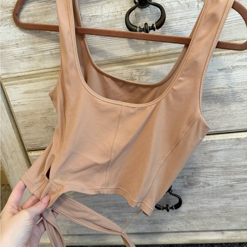 Lululemon tie tank